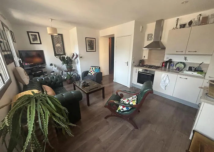 Calme En Plein Centre * Granville